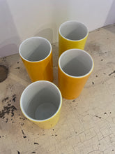 Load image into Gallery viewer, 4 MCM Pagnossin drinking cups
