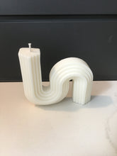 Load image into Gallery viewer, Soy wax white vintage candle
